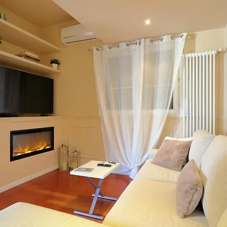 Garage Privato - Nuovo Centro 摩德纳