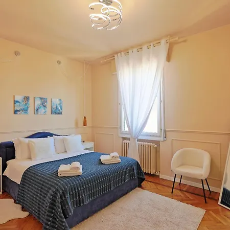 아파트 Garage Privato - Nuovo Centro