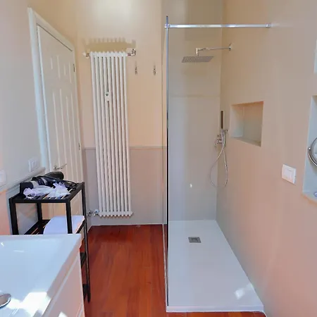 Garage Privato - Nuovo Centro * 摩德纳